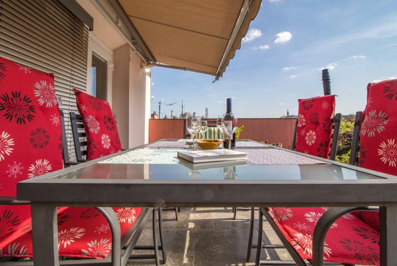Margaret Apartment For 5 People With Panorama Terrace Budapest Bagian luar foto